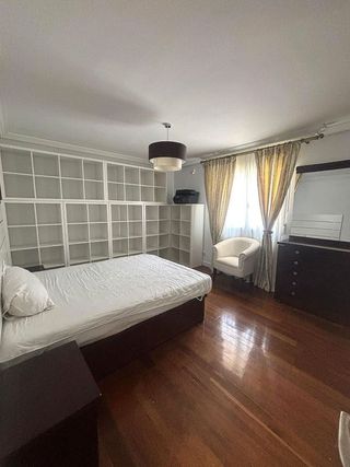 Casa adosada en alquiler en Valdezarza en Madrid