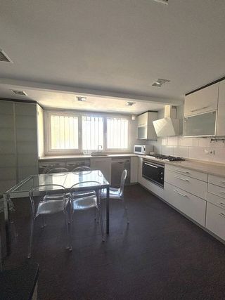 Casa adosada en alquiler en Valdezarza en Madrid