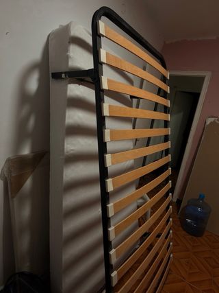 Colchón con somier plegable