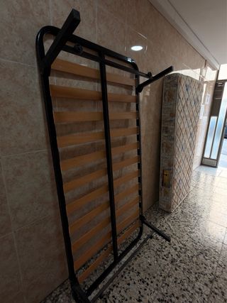 Colchón con somier plegable