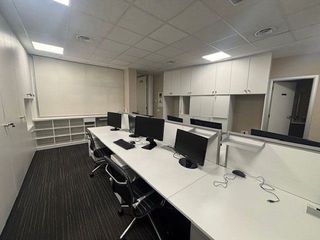 Local comercial en alquiler en Avda Europa - San Antón en Toledo