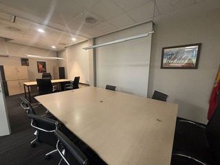 Local comercial en alquiler en Avda Europa - San Antón en Toledo