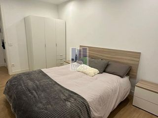 Piso en alquiler en Plaza España - Villa Pilar - Reyes Católicos - Vadillos en Burgos