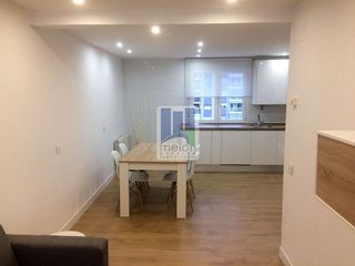 Piso en alquiler en Plaza España - Villa Pilar - Reyes Católicos - Vadillos en Burgos