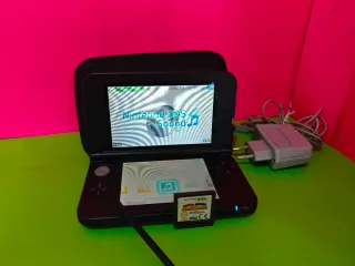 Nintendo 3DS XL Roja + Juego