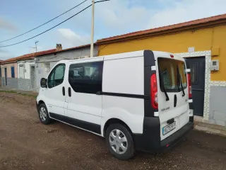 Renault Trafic 2012