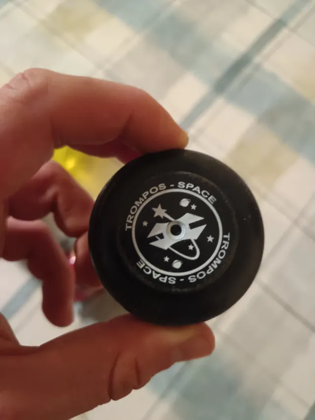 Lote 5 peonzas y cuerdas