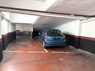 Garaje en venta en Palacio en Madrid