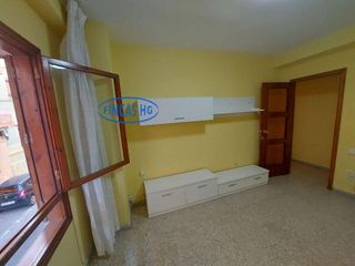 Piso en venta en Carolinas Bajas en Alicante