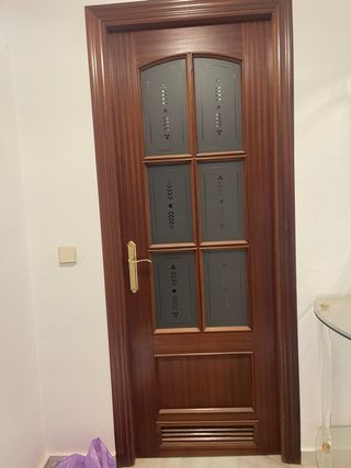 Conjunto 7 puertas: 3 cristal, 4 lisas