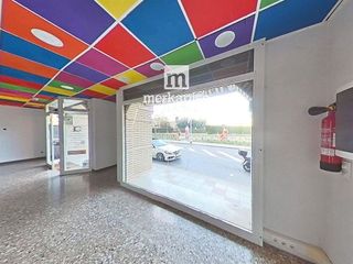 Local comercial en venta en Ponent - Barri de França en Vendrell, El