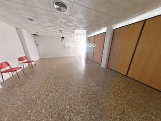 Local comercial en venta en Ponent - Barri de França en Vendrell, El