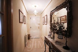 Casa adosada en venta en Tomelloso