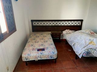 Casa en venta en Algatocín