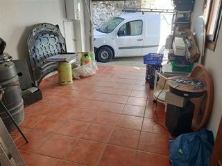 Casa en venta en Algatocín