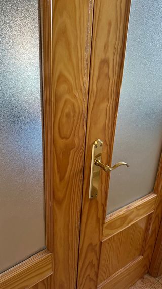 Puerta doble pino con cristal 203x124