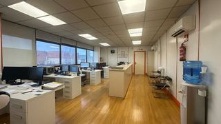 Nave industrial en alquiler en Aranguren