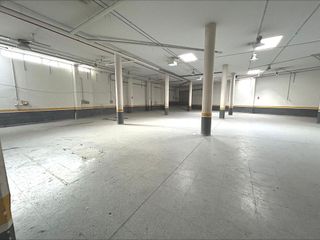 Nave industrial en alquiler en Benicalap en Valencia