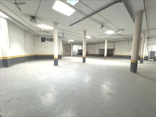 Nave industrial en alquiler en Benicalap en Valencia