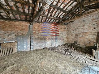 Casa en venta en Celanova