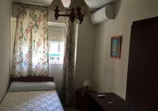 Piso en alquiler en San Francisco Javier en Granada