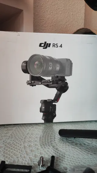 DJI RS 4 Gimbal