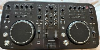 Controlador DJ Pioneer DDJ-ERGO Limited