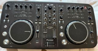 Controlador DJ Pioneer DDJ-ERGO Limited