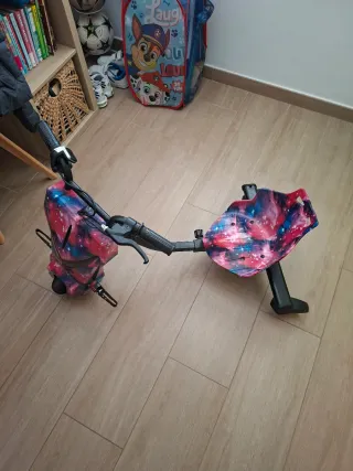 Triciclo eléctrico. Motor 250w. Alcanza 25km/h