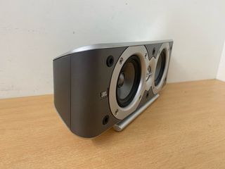 Altavoz Central JBL SCS200CEN Plata