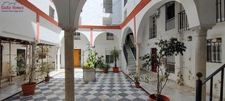 Piso en venta en Centro Histórico - Plaza España en Cádiz