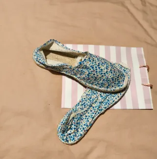 Alpargatas mujer flores hechas en España