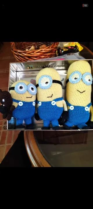 Muñecos crochet personalizados