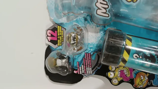 MrBeast Lab Swarms Mega Lab swarms  G2Y3000