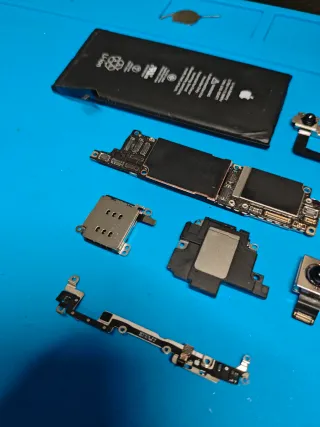 Ricambio iPhone Xr - Pezzi singoli