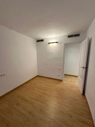 Piso en alquiler en El Pla del Remei en Valencia