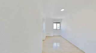 Piso en alquiler en Ciudad de Asís en Alicante