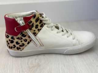 Botines Guess Piel Animal Print