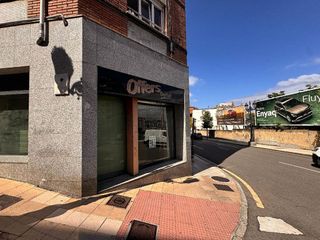 Local comercial en venta en Ciudad Naranco en Oviedo
