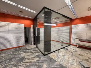 Local comercial en venta en Ciudad Naranco en Oviedo