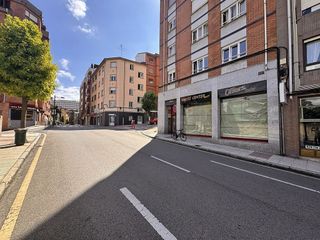 Local comercial en venta en Ciudad Naranco en Oviedo