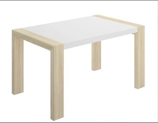 MESA DE COMEDOR EXTENSIBLE TRAY.