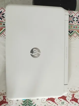 HP Pavilion 15 Laptop