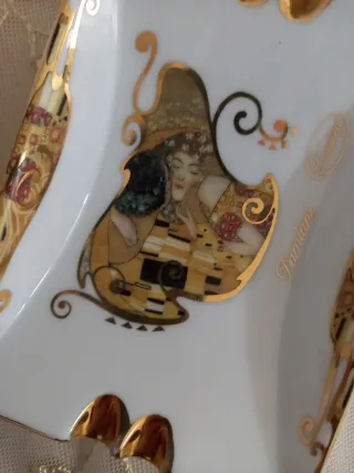 Posacenere Limoges in porcellana decorato oro