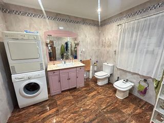 Chalet en venta en Peña de las Águilas en Elche