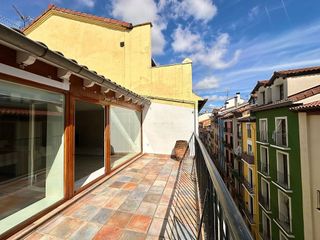 Ático en alquiler en Casco Antiguo en Pamplona