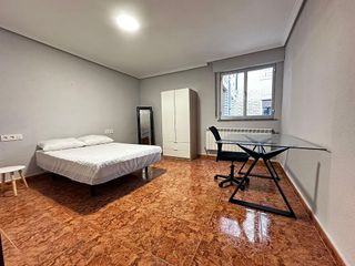 Ático en alquiler en Canalejas - Gran Vía en Salamanca