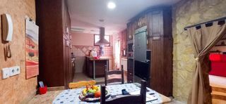 Casa adosada en venta en Colmenar de Oreja