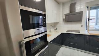 Piso en alquiler en La Chantría - La Lastra en León