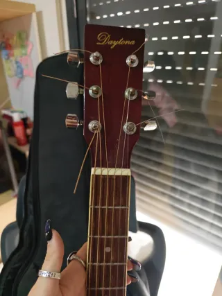 Guitarra Acústica Daytona